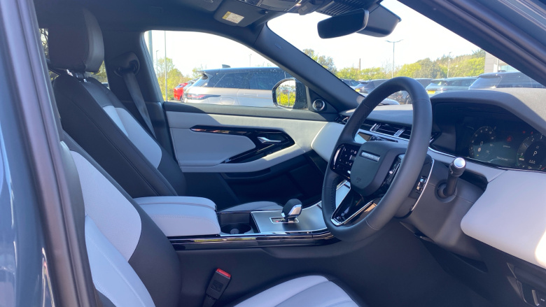 Land Rover Range Rover Evoque 1.5 P270e Dynamic SE 5dr Auto Hatchback